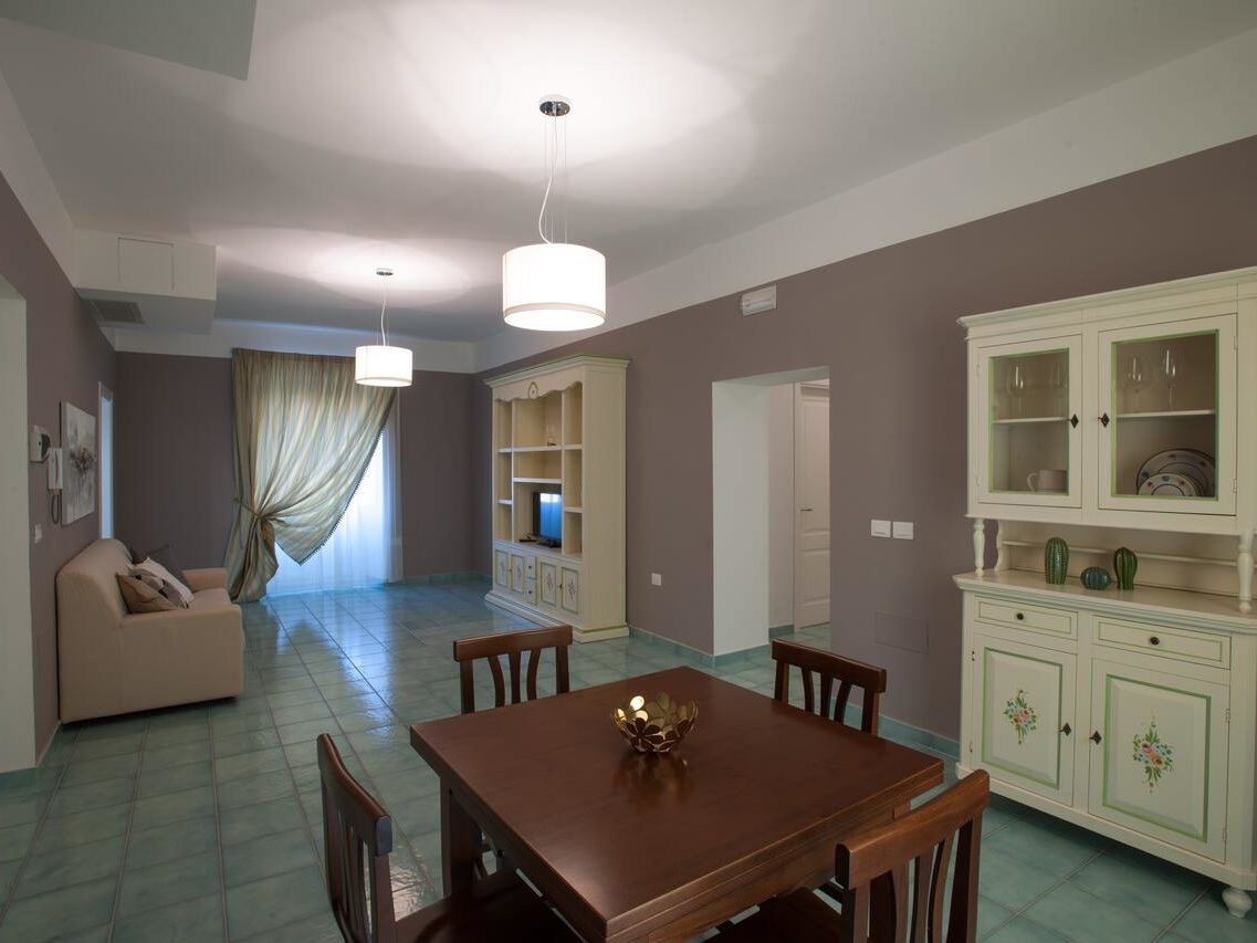 Domus Alfieri soggiorno e sala da pranzo