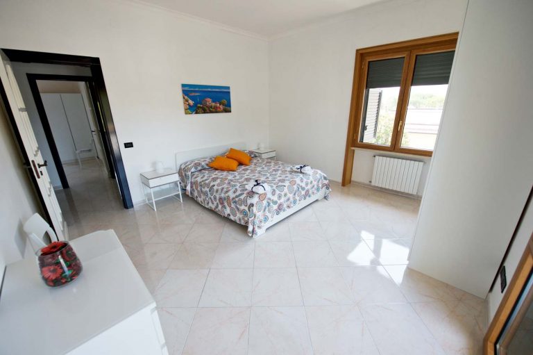 Appartamento Nettuno - Camera da letto